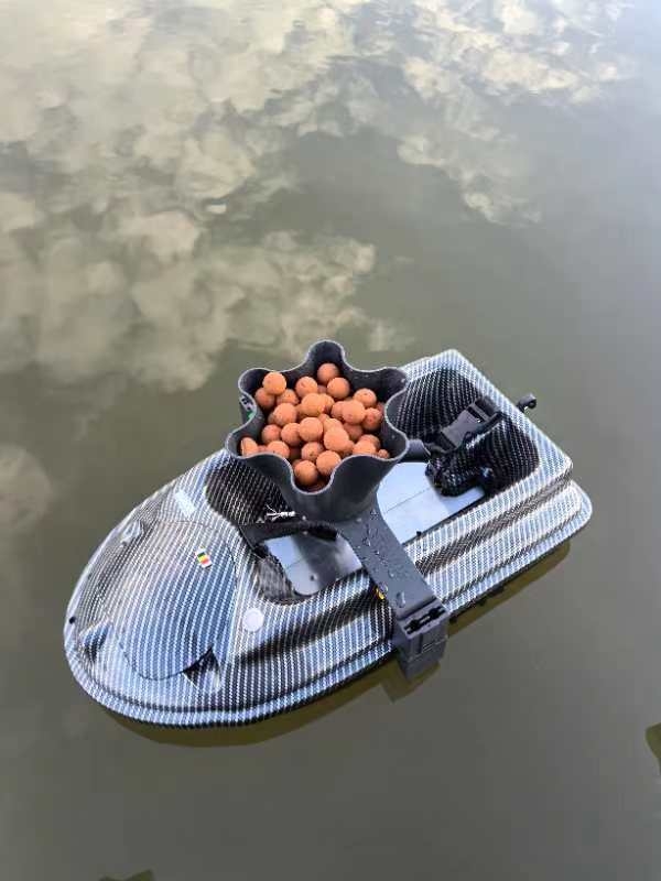 Bait Boat Spreader